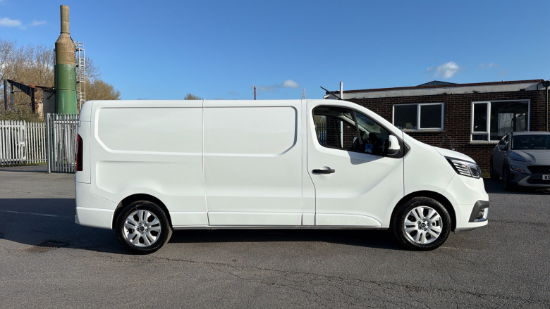 Renault Trafic Lwb Diesel LL30 Blue dCi 150 Extra [Safety] Van